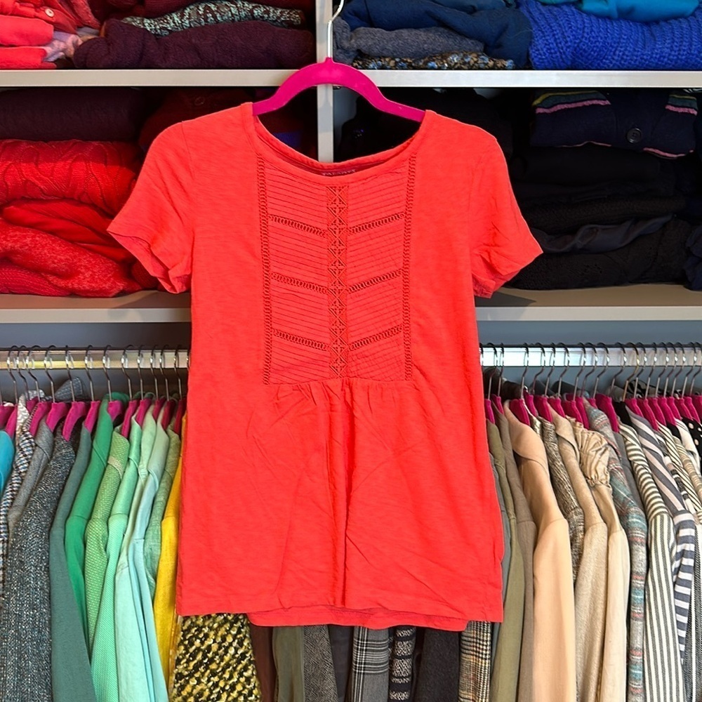 Talbots red short sleeve embroidered scoop neck t shirt size XS​